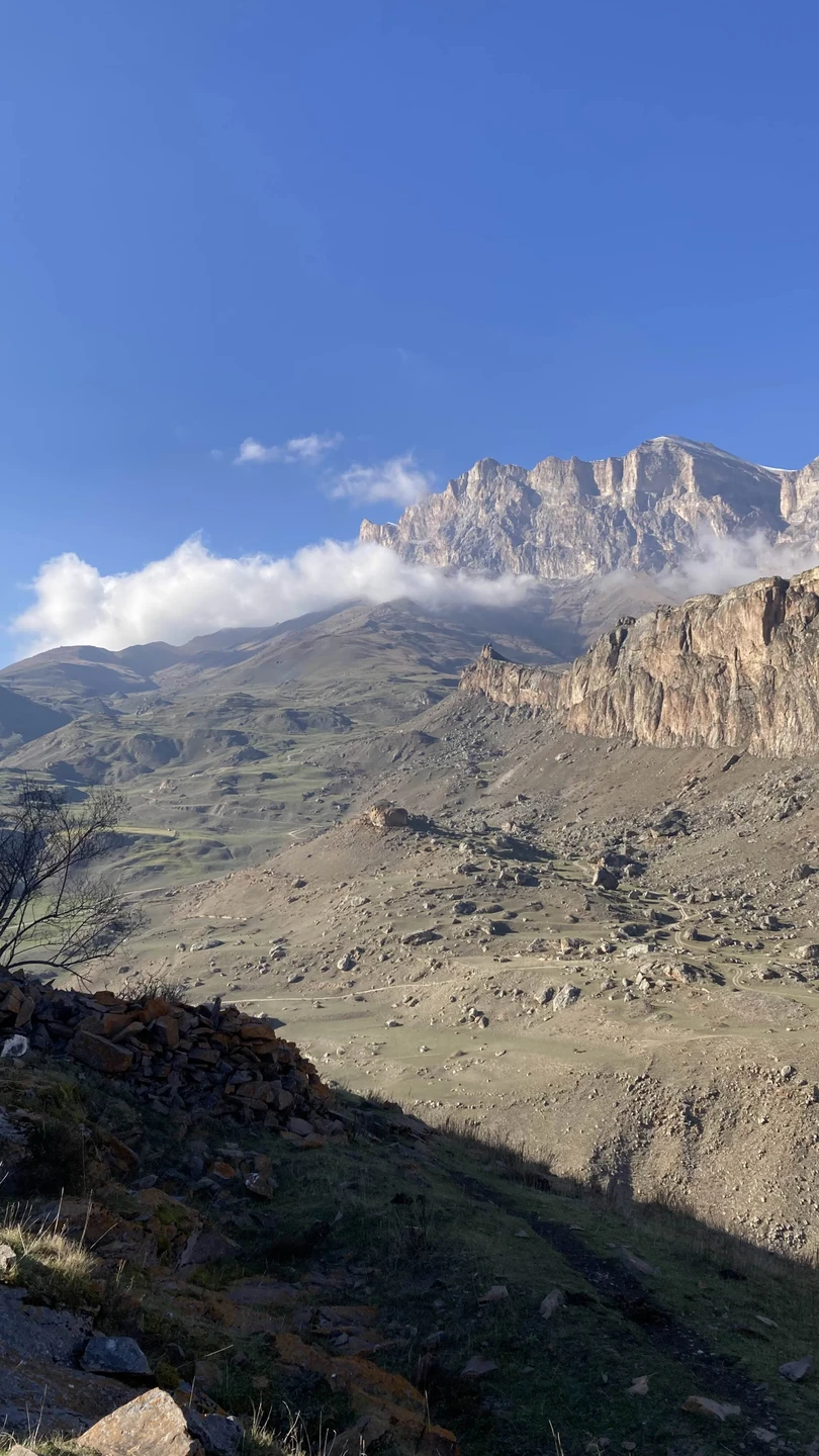 Очень удобно отправиться в путешествие когда ты без группы!