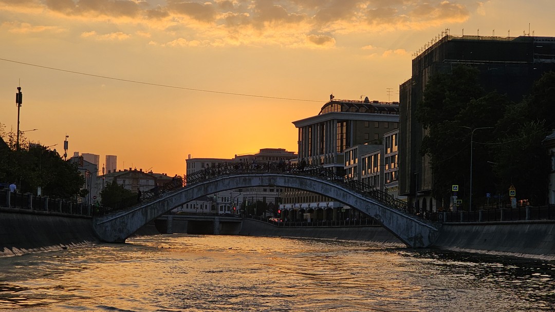 На частном катере по Москве-реке (Денис)