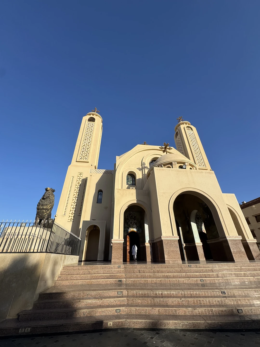 Было очень интересно узнать о истории, наш гид Иад - профессионал с большой буквы, даже малышу 5 лет было очень интересно. Спасибо