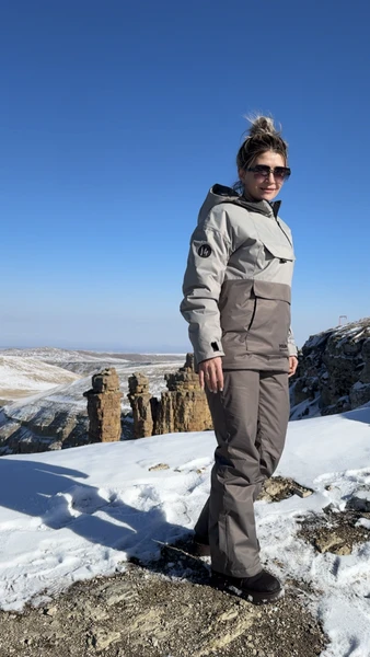 Зимний Бермамыт — это что-то нереальное! Ощущение, что попал на другую планету. Белоснежные просторы, скалы-монахи и