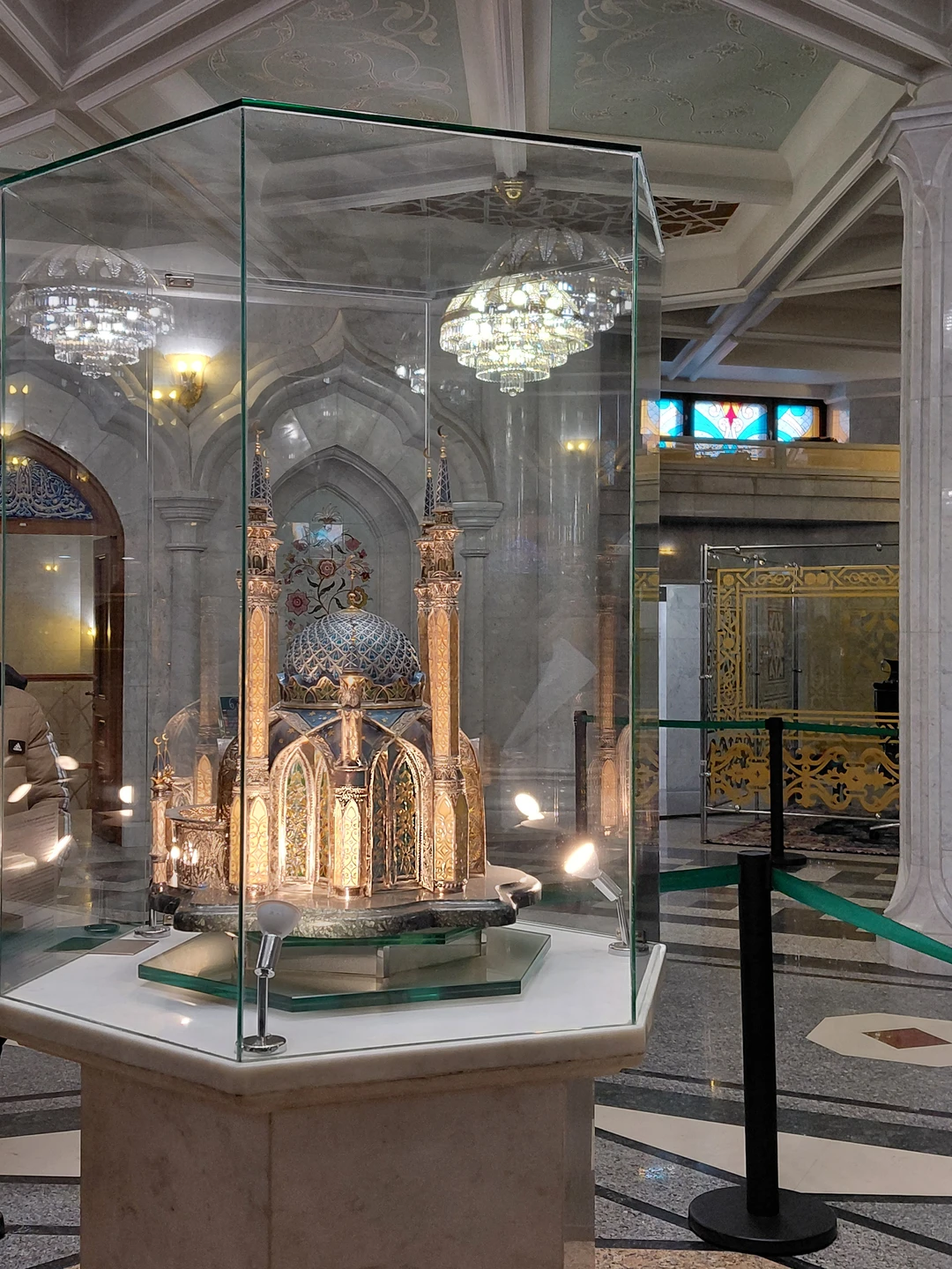 Экскурсовод прекрасный. Отлично рассказывал, показывал, отвечал на вопросы