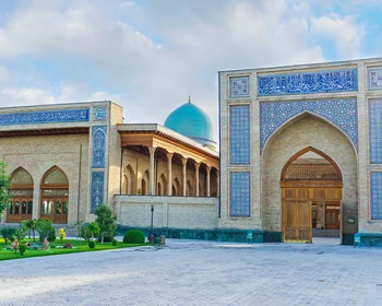 Прибытие и экскурсия по Ташкенту