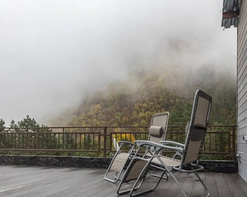 Курорты "Мамисон" и "Цей", источники в Верхнем Бирагзанге