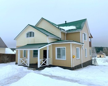 Размещение на базе и лыжная прогулка
