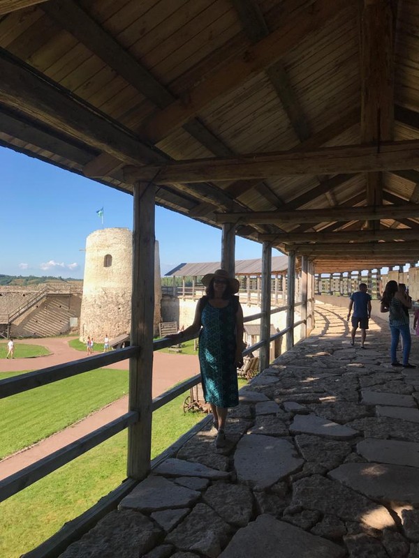 Изборск: оплечье земли русской