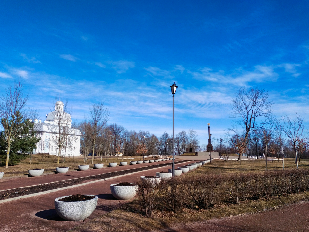 Мобильный квест в Ломоносове «Тайна Меньшиковского золота» (10/11)