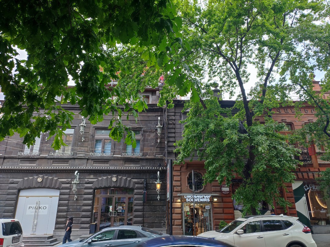 Ереван туристический и нет: увидеть все стороны (Мария)