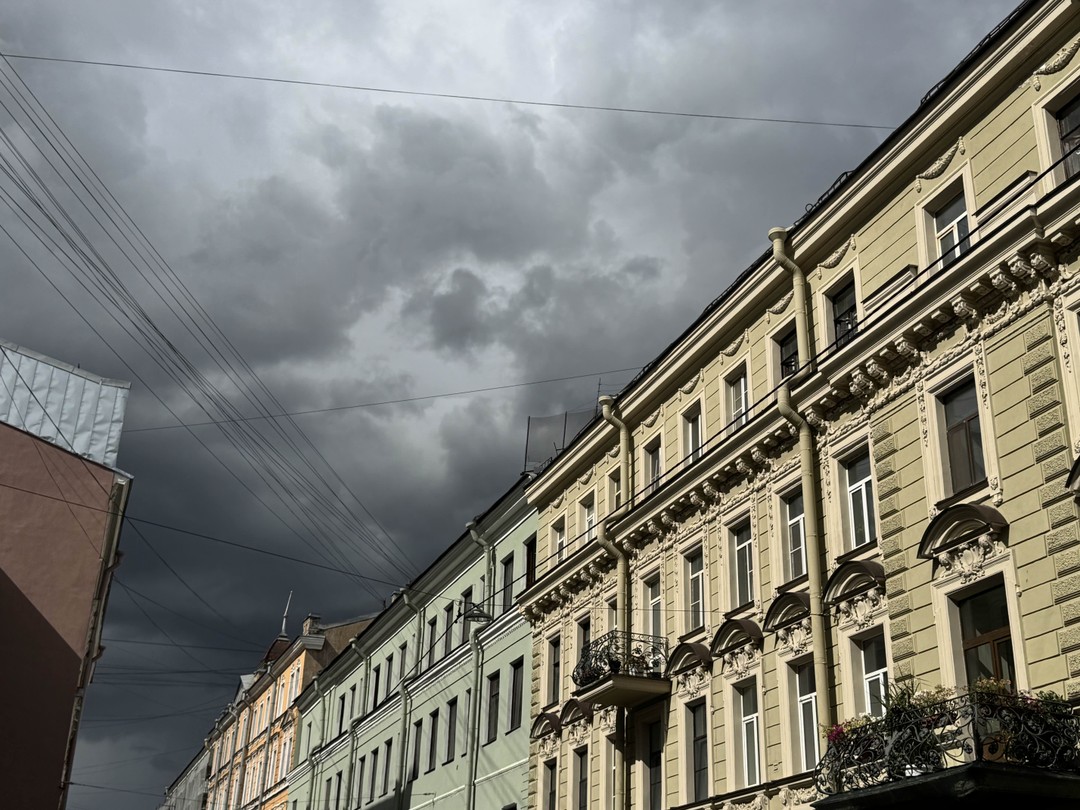 В поисках самого яркого двора Петербурга (Светлана)