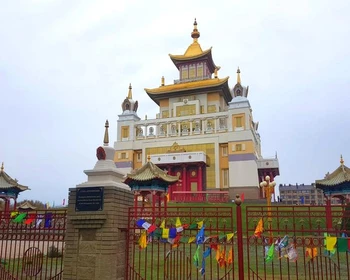 Прибытие в Элисту, Национальный музей Республики Калмыкия ИМ.Н.Н. Пальмова и «Золотая обитель Будды Шакьямуни»