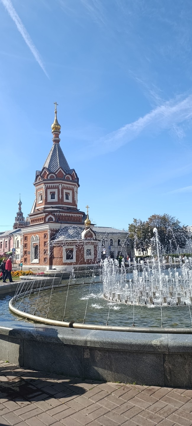 Знакомство с Ярославлем на авто-пешеходной экскурсии в группе (Елена)