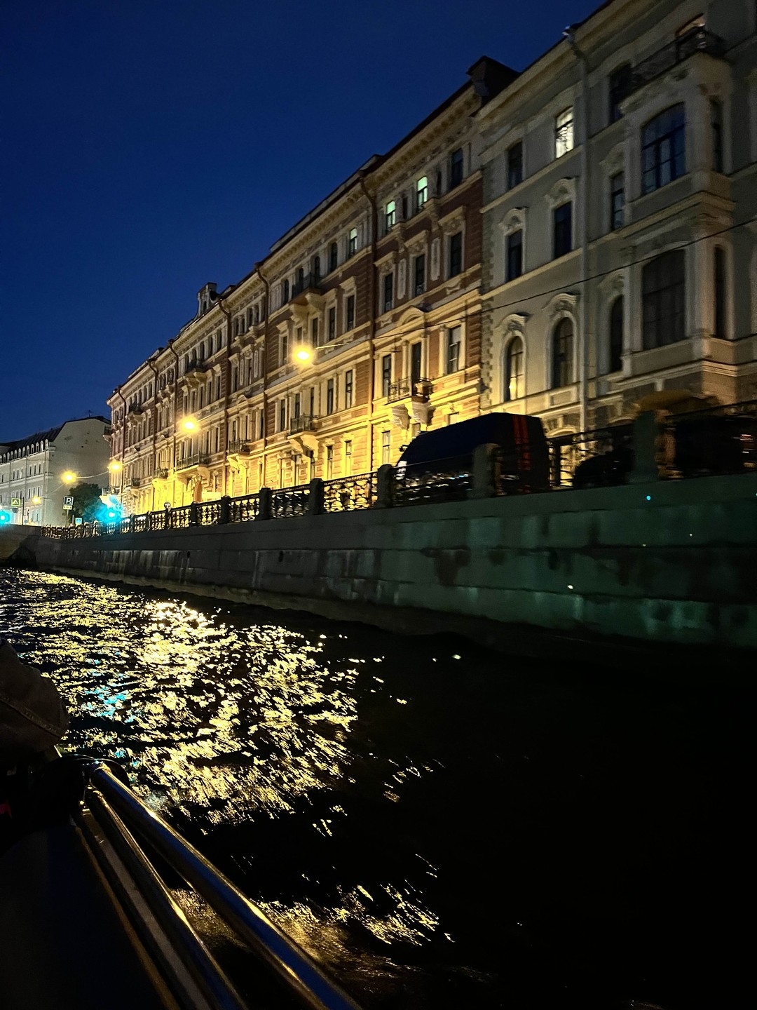 Прогулка на катере на развод мостов (Ольга)