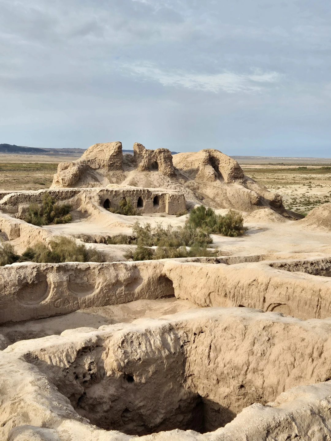 Моя рекомендация к обязательному посещению данной экскурсии. Понравилось всё. Дадахон гид с большой буквы. Образованный, вежливый