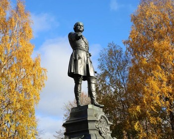 Заповедник «Кивач», вотчина Талви Укко, питомник хаски и оленей, интерактивная программа в музее