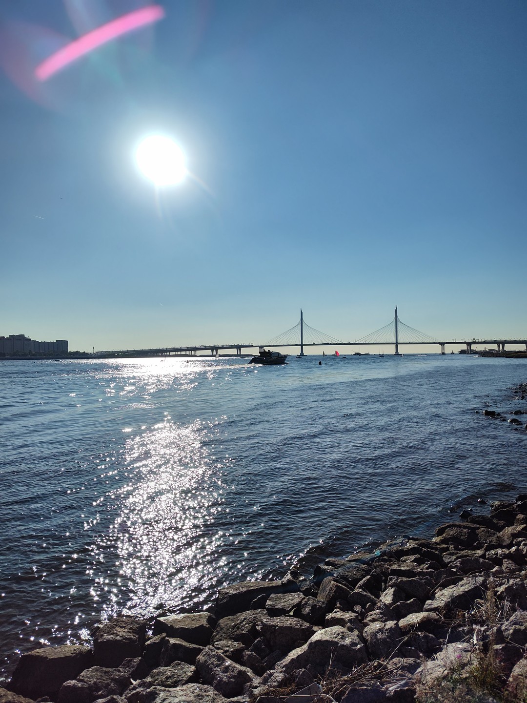 Новый облик Петербурга: от «Лахта-центра» до корабля петровского времени (Милишникова)