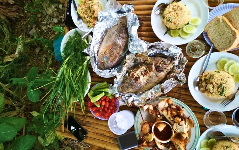 Из Паттайи - в Саттахип: пикник у озера + ужин в лагуне