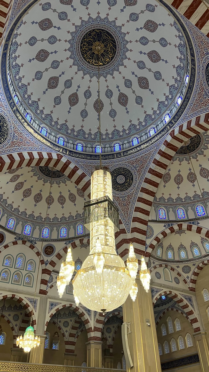 Все было на 10 баллов! Познавательно, интересно! Экскурсия пролетела как ода минута! Спасибо огромное😉