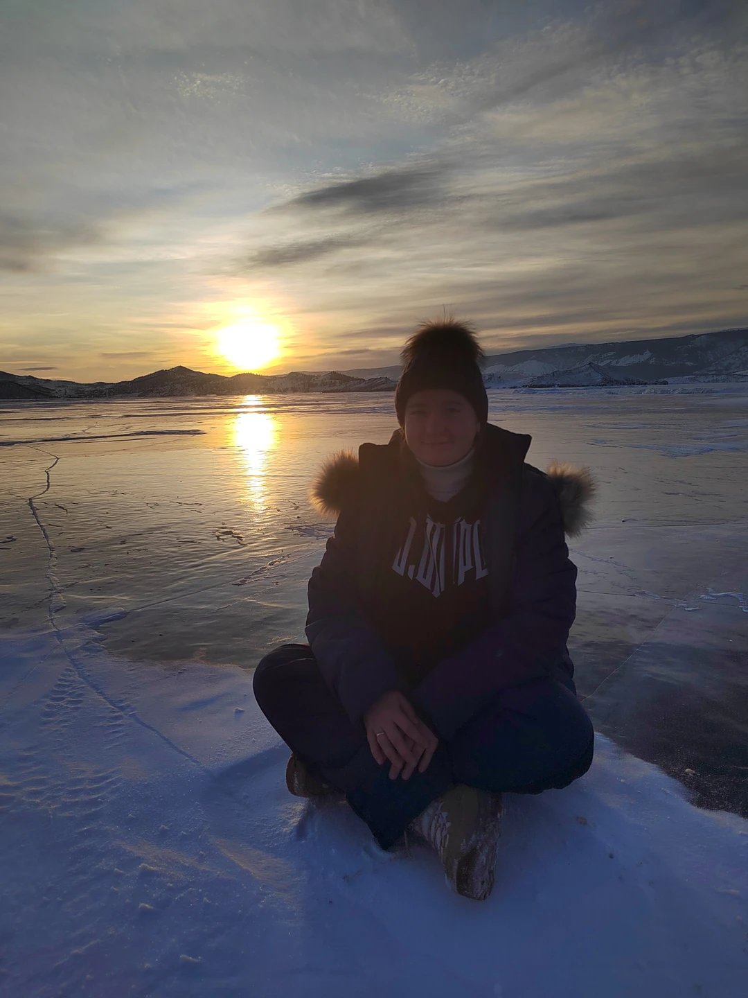 У нас был экскурсовод Андрей. Очень просто и понятно, а главное весело сопроводил нас в этот