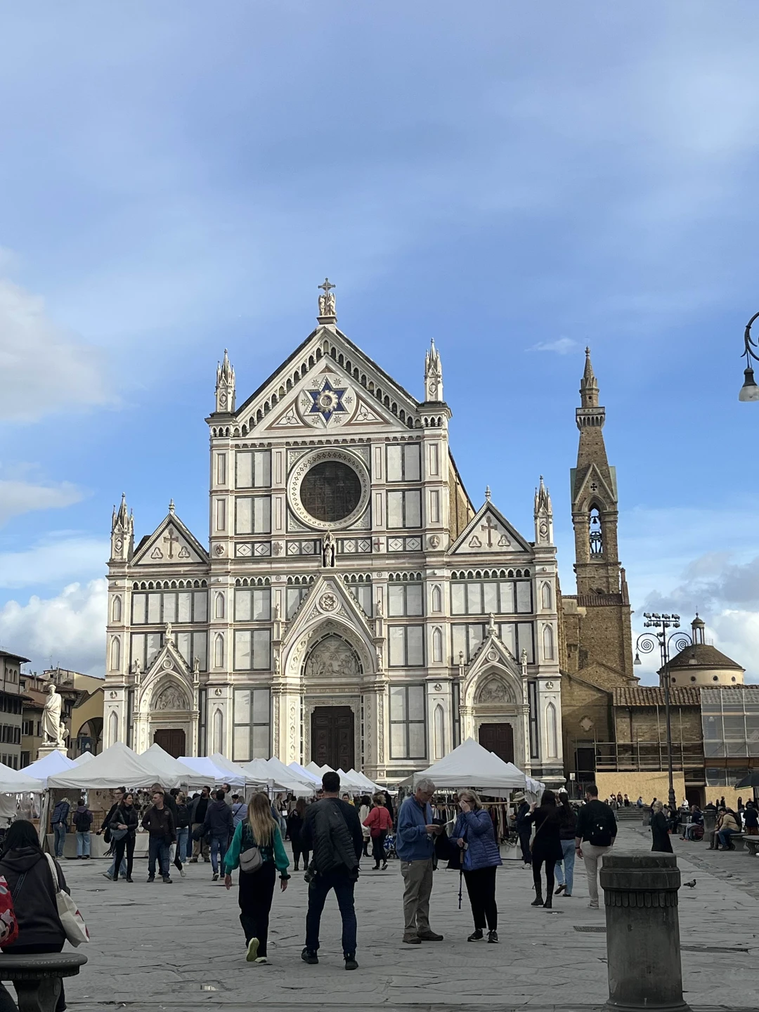 Мне нравятся аудиогиды от этой компании. Как всегда интересный рассказ, не сухой. Прекрасный маршрут, хотя на