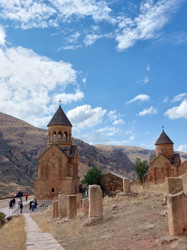 Горы, солнце и вино на юге Армении — путешествие из Еревана