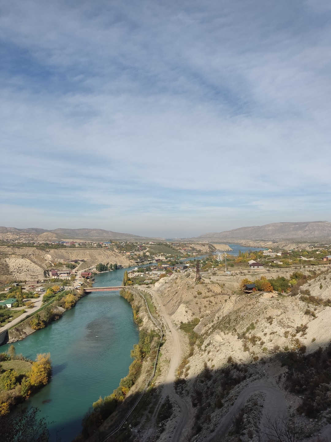 Посетили, наконец, Сулакский каньон! Гид АльМар был великолепен. Очень эрудированный, любящий всем сердцем свой край, весёлый
