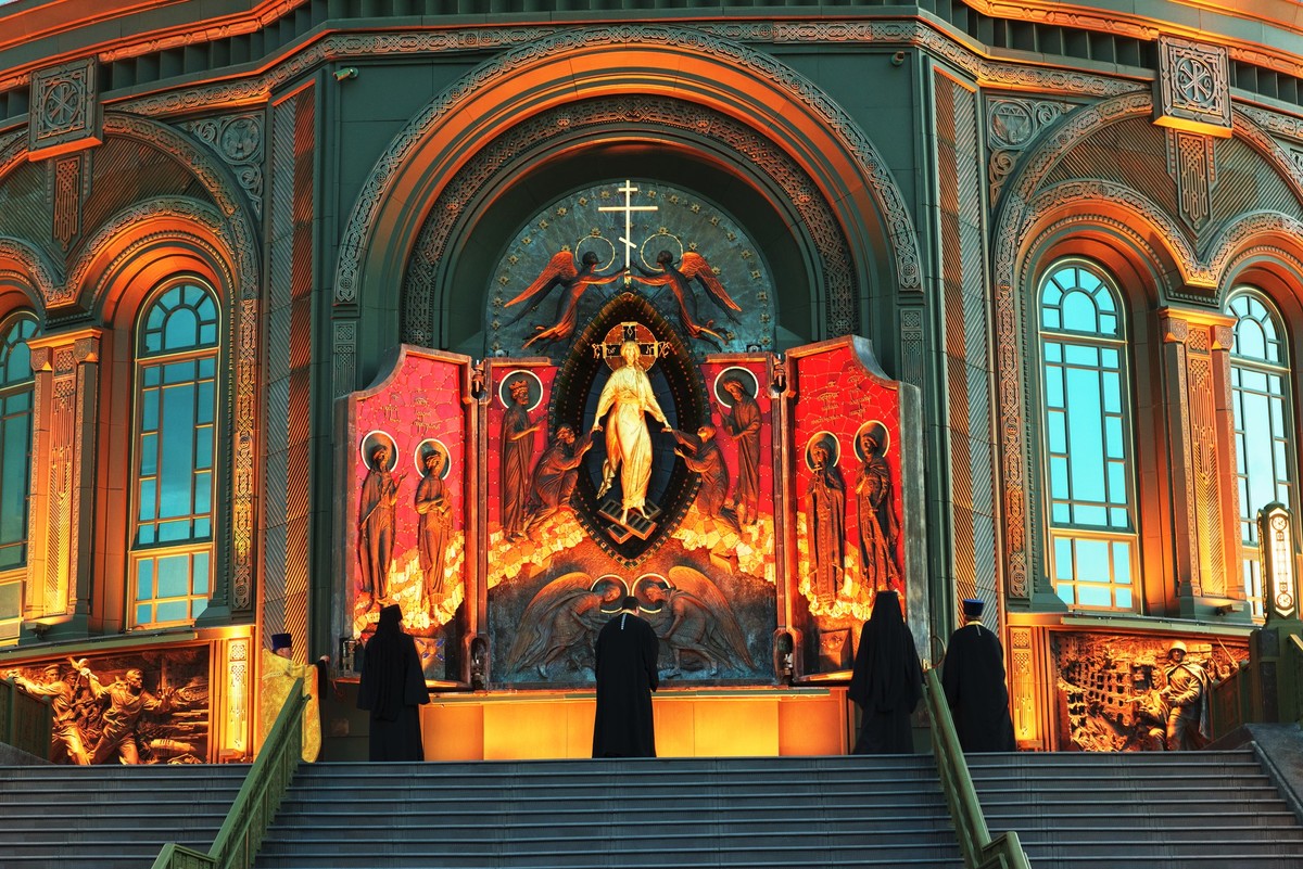 Экскурсия по комплексу Храма вооруженных сил в Кубинке