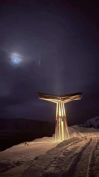 Ездили в Териберку с гидом Сергеем 1 марта. Поездка переносилась и отмелась, но всё таки случилась!