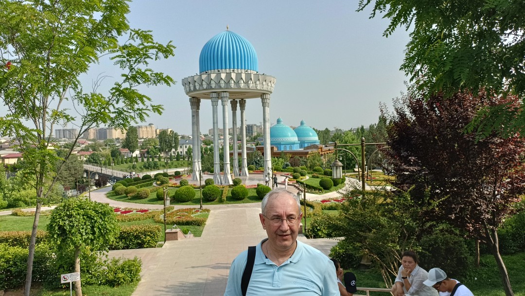 Первый раз был с детьми в Средней Азии. Ташкент теперь один из моих любимых городов мира