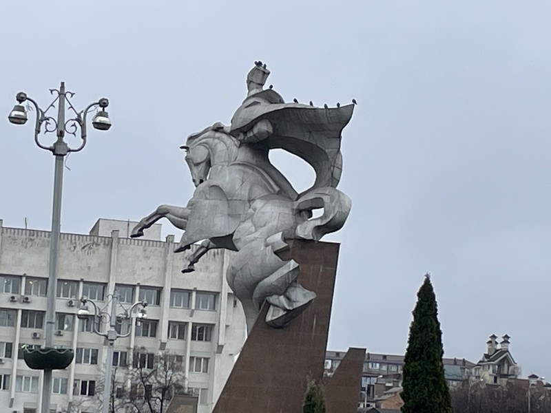 О Владикавказе — с интересом и любовью!