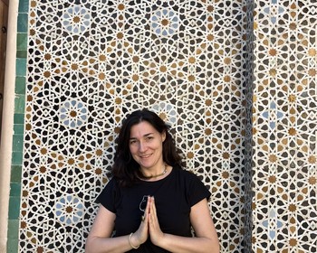 Переезд в Фес, красильня Шуара, квартал ремесленников и завод мозаики