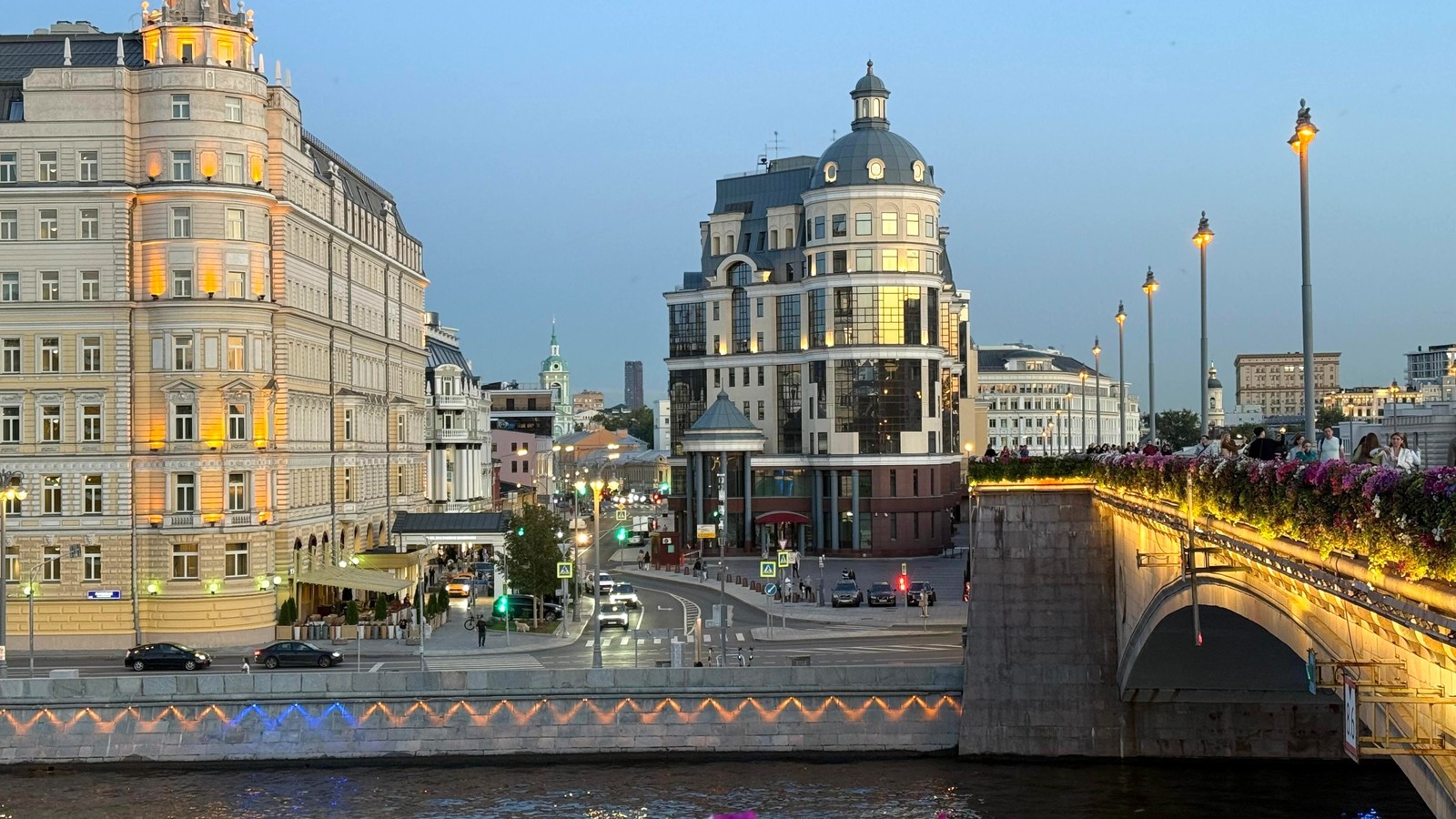 Обзорная вечерняя экскурсия по Москве