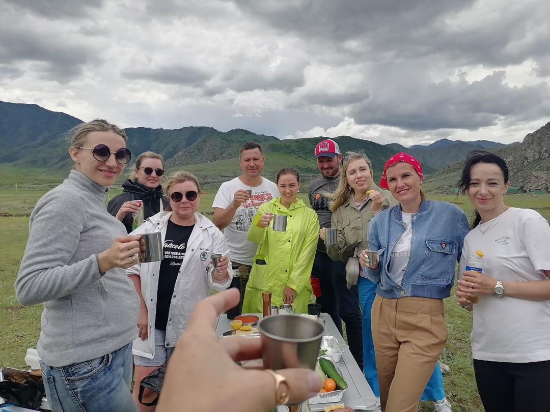Выражаем огромную благодарность нашим гидам Михаилу и Марине! 🫶🏔️ наш двухдневный тур был восхитителен! Все было