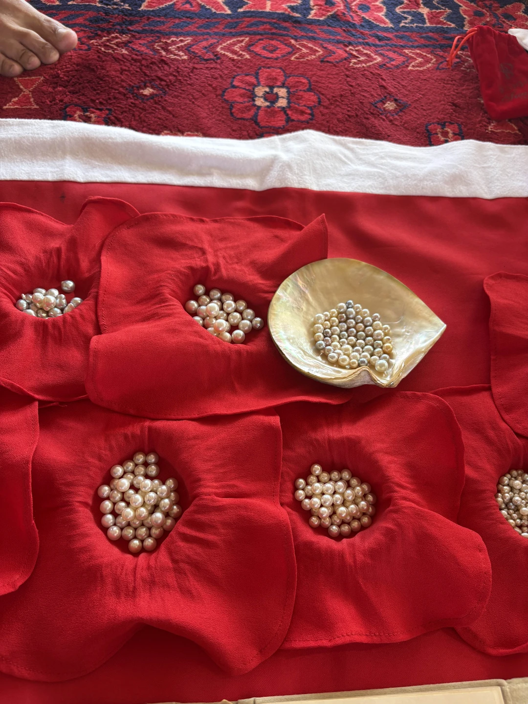 Лана из команды Константина провела для нас экскурсию по Рас эль Хайме в соответствии с нашими