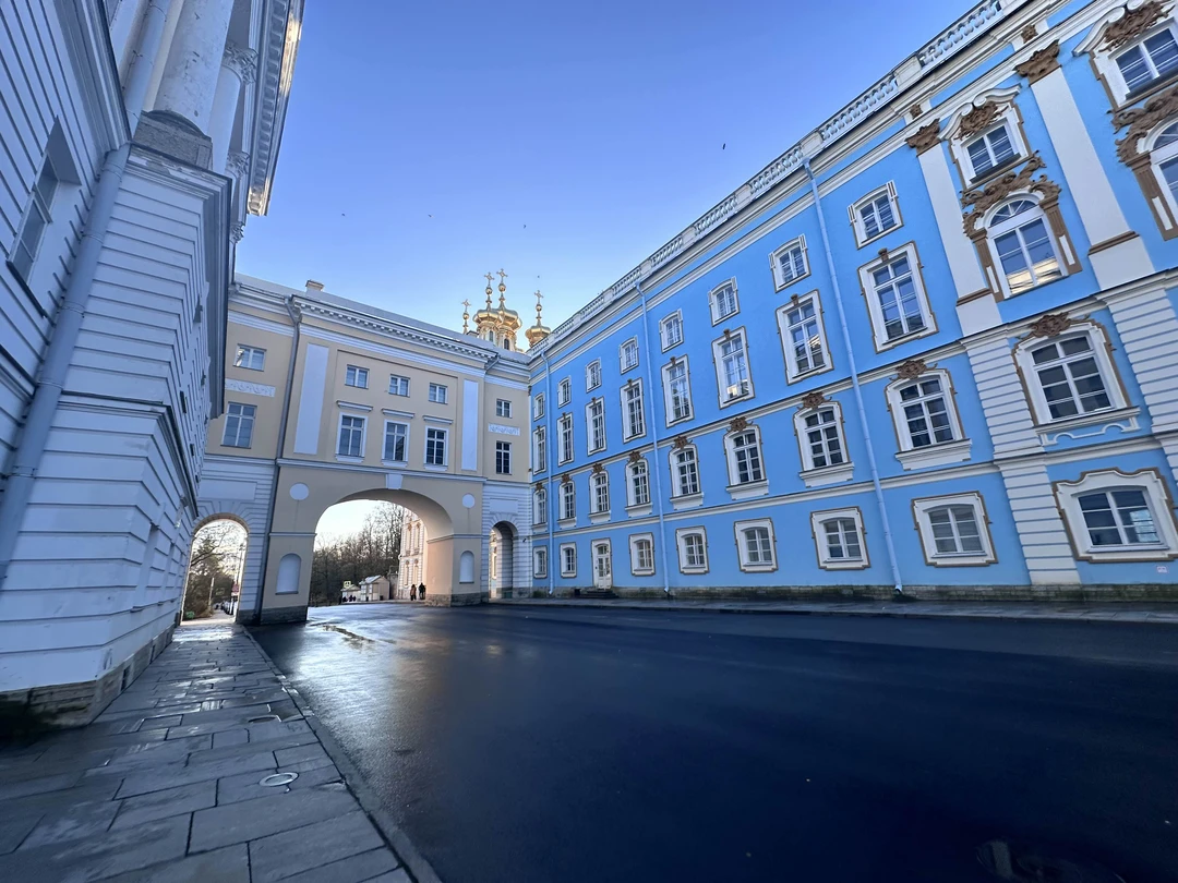 Выражаем огромную благодарность организатору и нашему гиду Александре. Ни на секунду не пожалели, что из множества