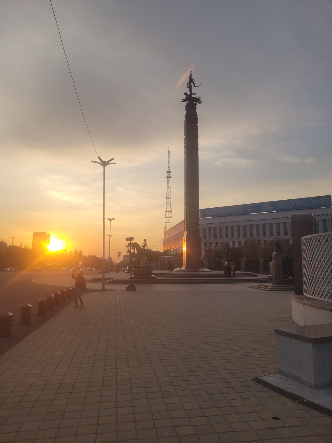 Знакомство с южной столицей Казахстана (Инна)