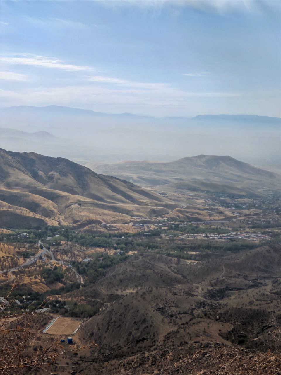 Два дня в туре нас сопровождал гид Шерзод