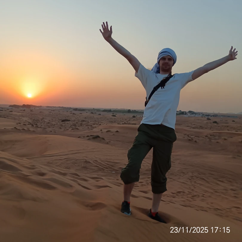 Все прошло очень классно! Комфортно доехали до места, покатались на квадриках, далее было само сафари на