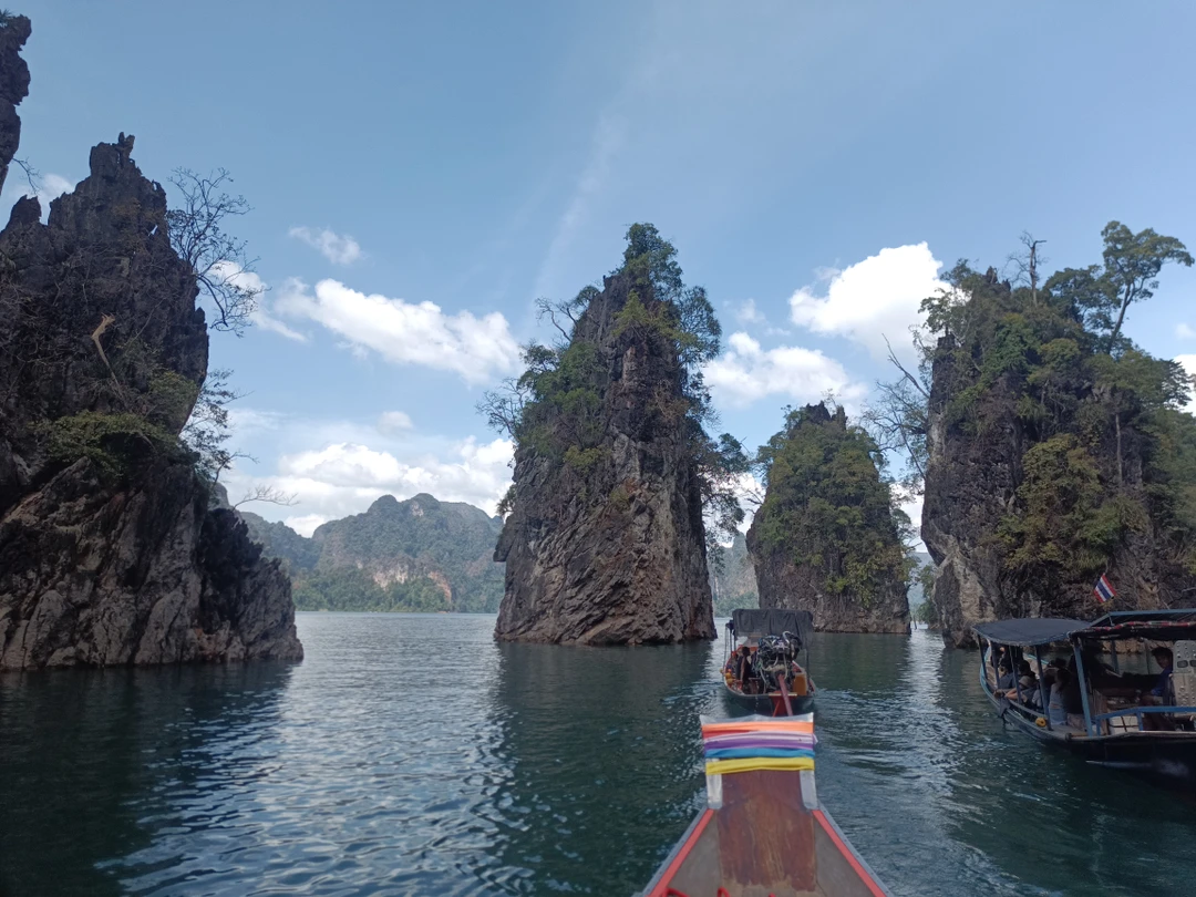 Экскурсия на озеро Чер лан+ слоновьи тропы- брали индивидуальный тур с гидом Романом и не пожалели: