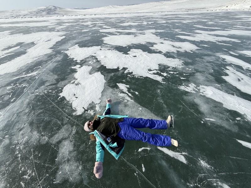 Всё очень понравилось. 🥰 мечта покатать на коньках по самому глубокому озеру Байкал исполнилась ♥️