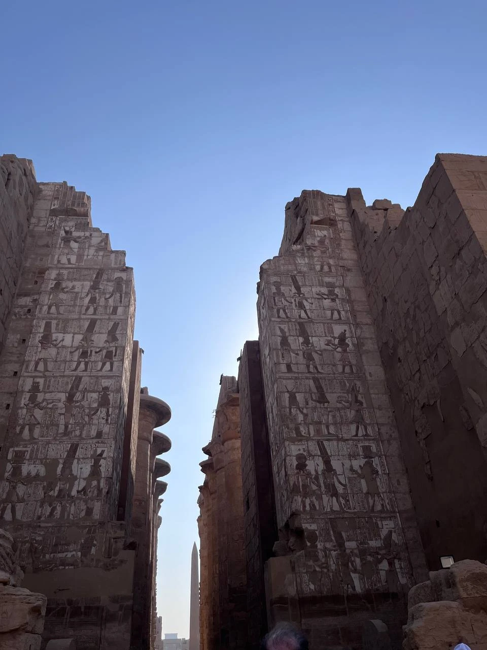 Спасибо за экскурсию и оперативность. Остались очень довольны. Узнали много всего интересного. Трансфер на комфортабельном автомобиле