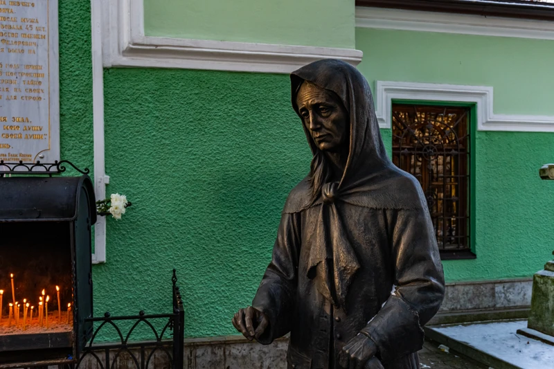 Православные святыни Петербурга: от Казанского собора до Оптиной пустыни