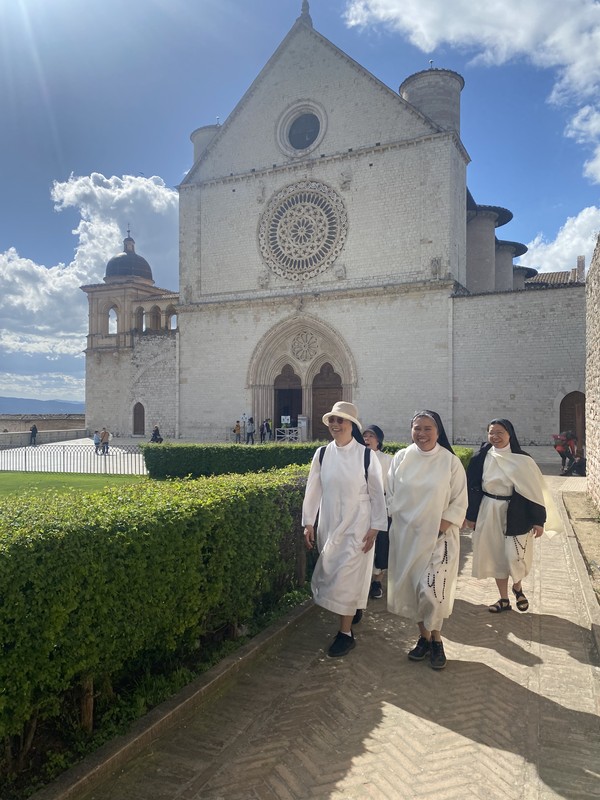 Добро пожаловать в Ассизи