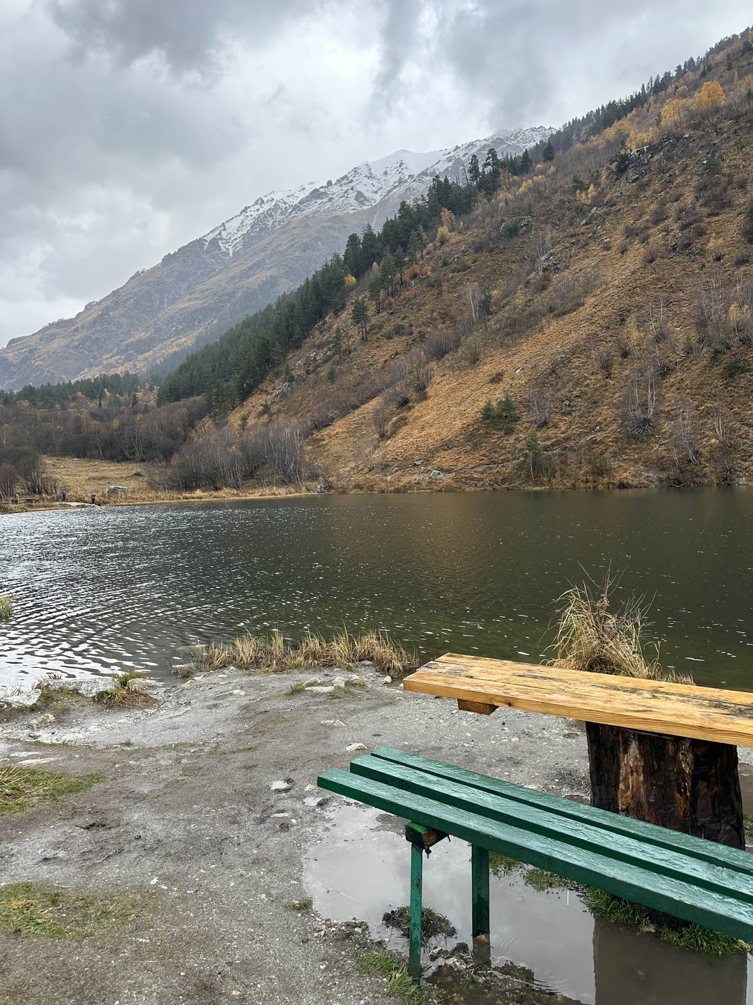 Хорошая экскурсия, водитель-гид постоянно что-то рассказывал. При выезде из Кисловодска была отличная погода и солнце. В