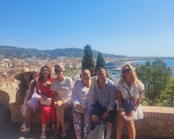 Блеск Канн и бранч в Carlton