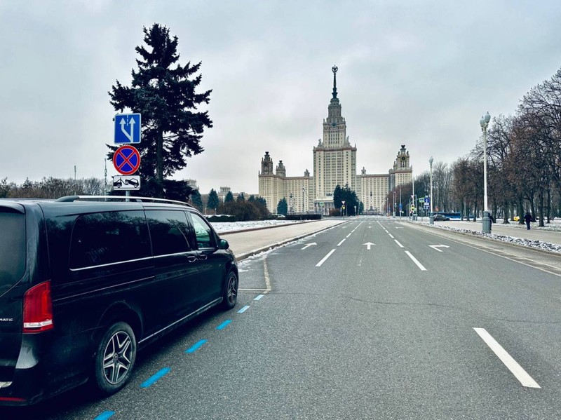 Сталинские высотки. 7 легенд послевоенной Москвы