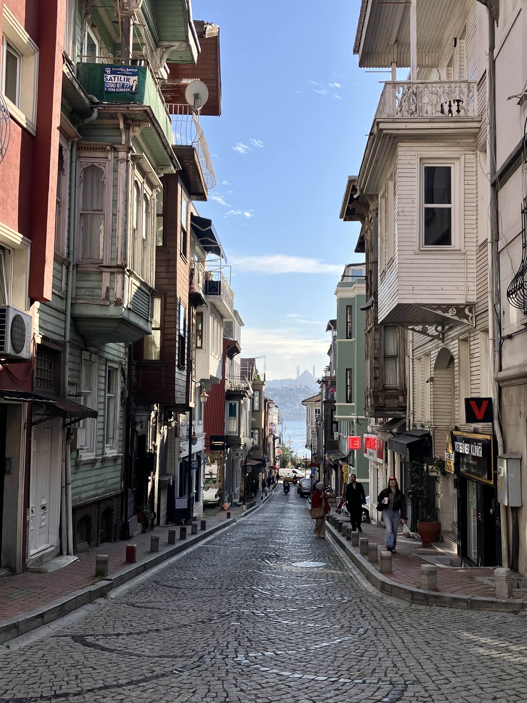 Диле спасибо огромное, показала нам очень красивые локации Стамбула, где чистый воздух, красивая природа и мало туристов❤️