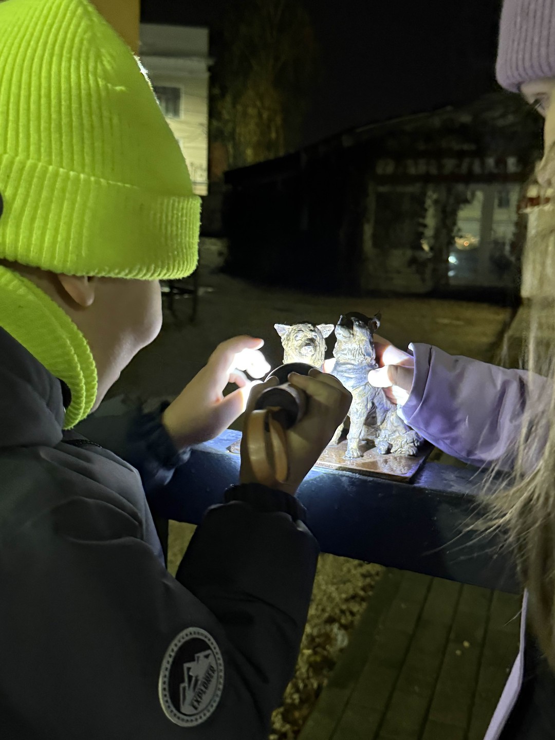 На осенних каникулах мы всей семьей отправились в Калугу. Выбрали индивидуальную экскурсию с Юлией — и