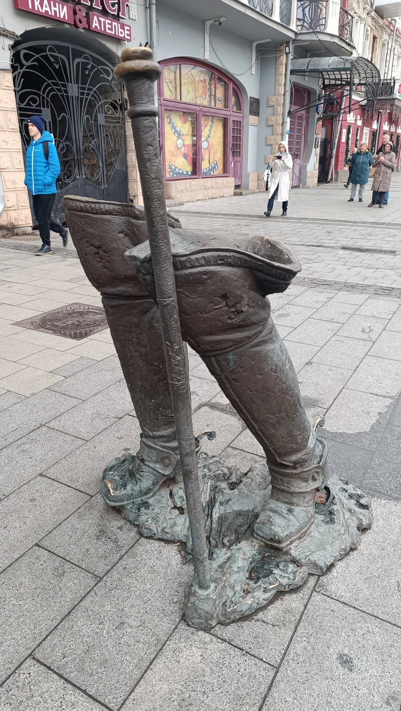 При путешествиях по городам нашей страны всегда бронируем индивидуальные автомобильно-пешеходные экскурсии на Трипстере. В этот раз