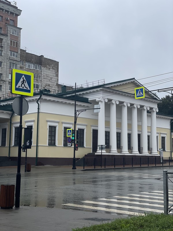 Архитектурная прогулка по улице Сибирской