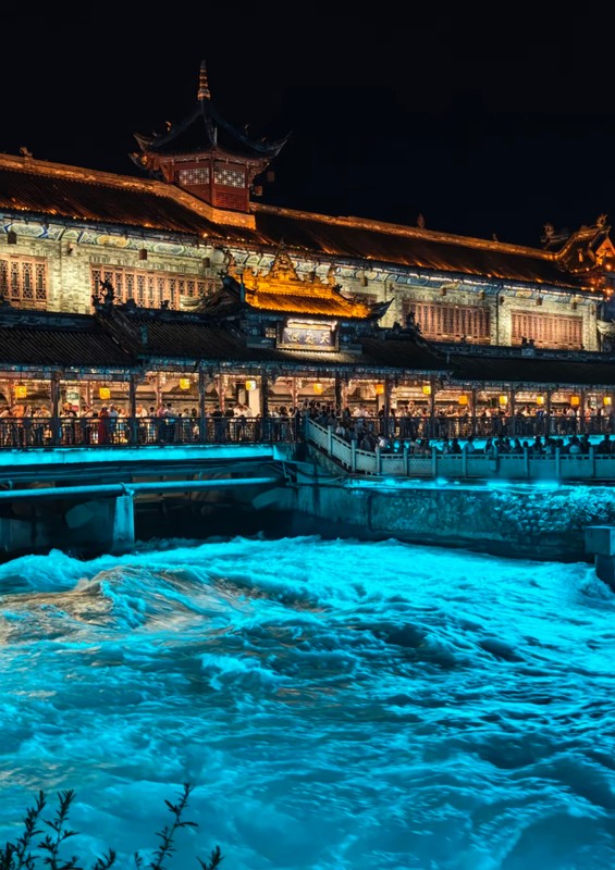 Чудеса инженерной мысли: из Чэнду - к гидроузлу Дуцзянъянь