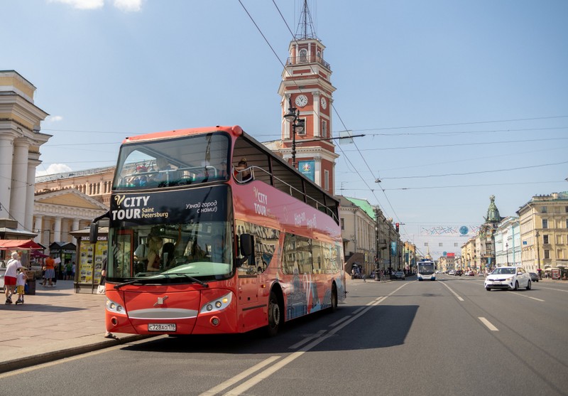 Обзорный сити-тур по Петербургу на двухэтажном автобусе
